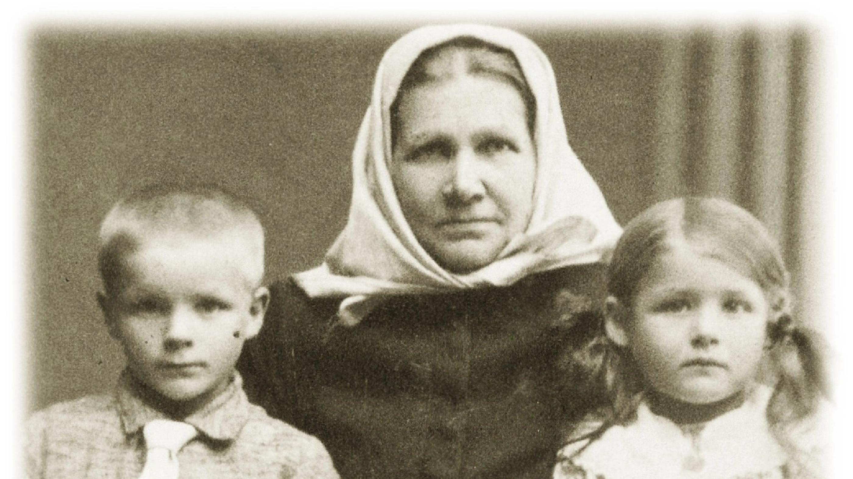 My family tree - Mein Stammbaum - Minun sukupuuni